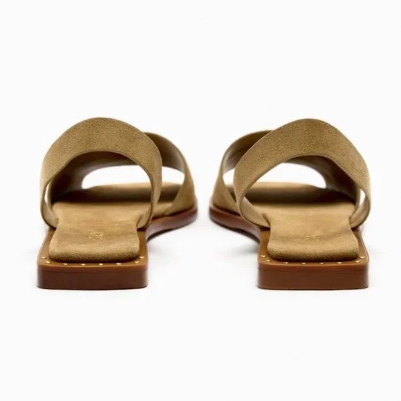 FLAT LEATHER SANDALS WITH HEEL STRAP - Picture 4 of 7